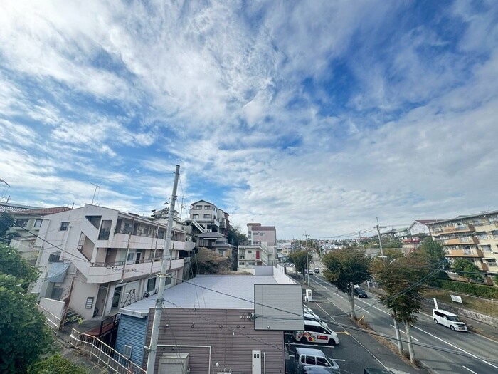 物件内観写真16　(室内からの展望)