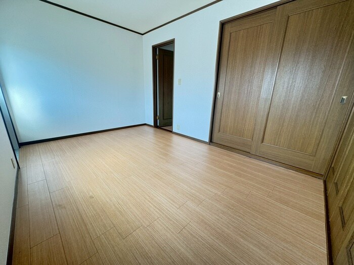 物件内観写真18　(居室)