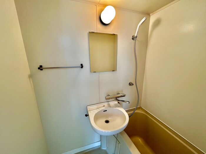 物件内観写真9　(洗面)