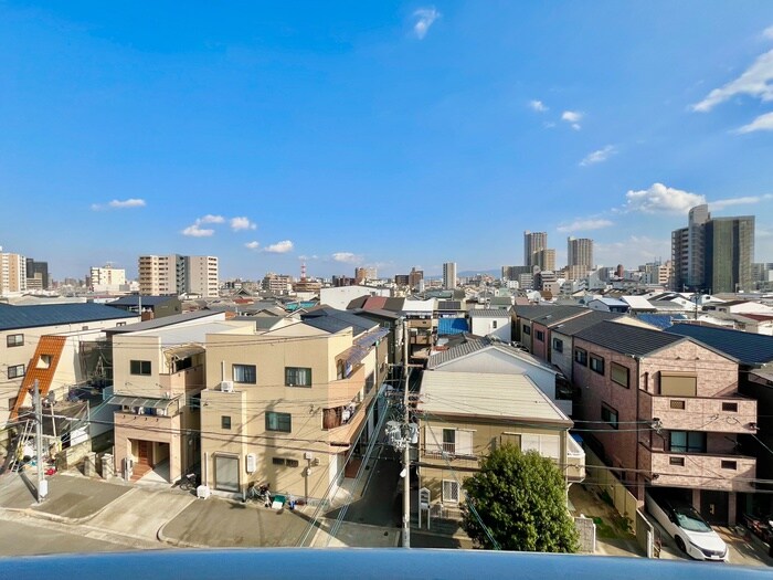 物件内観写真21　(室内からの展望)