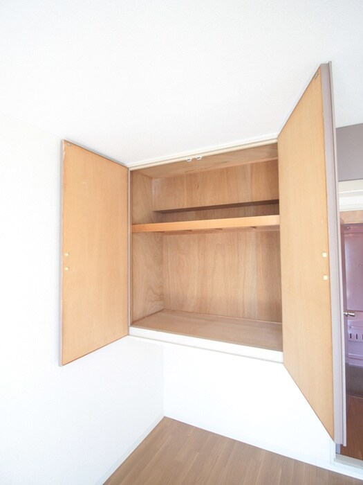 物件内観写真15　(収納)