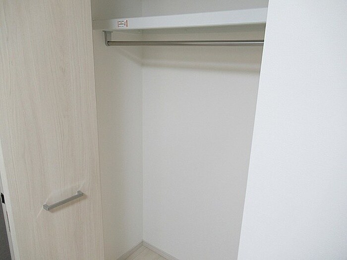 物件内観写真15　(収納)