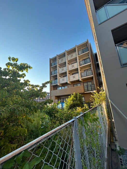 物件外観写真6　(周辺環境)