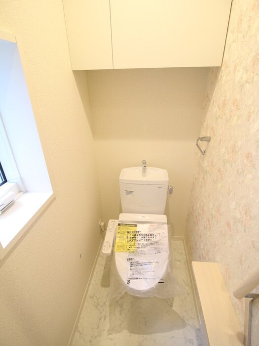 物件内観写真13　(トイレ)