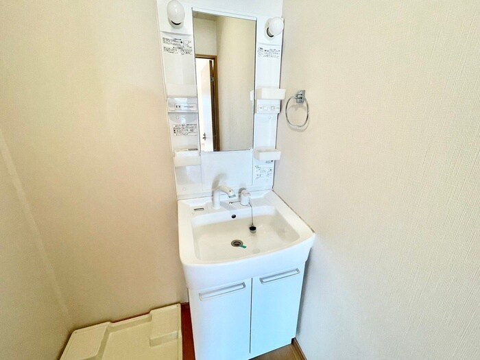 物件内観写真15　(洗面)