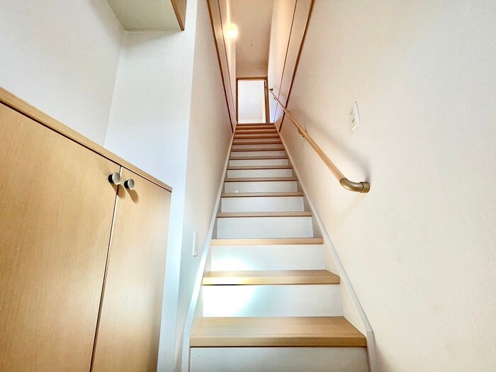 物件内観写真19　(廊下)