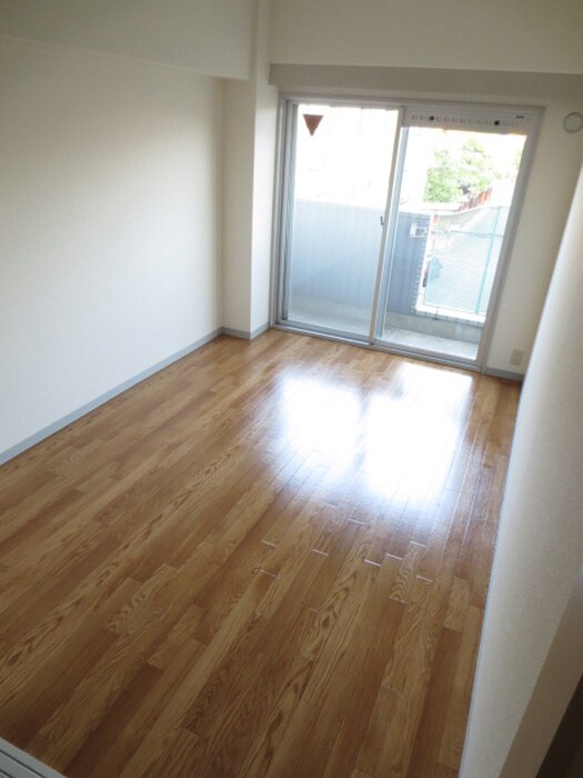 物件内観写真14　(居室)