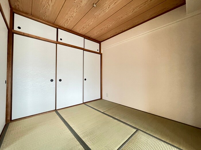 物件内観写真16　(居室)