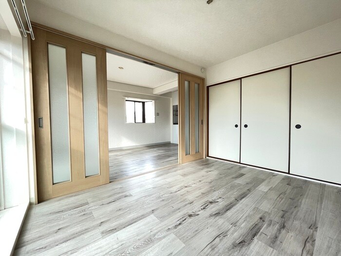 物件内観写真18　(居室)