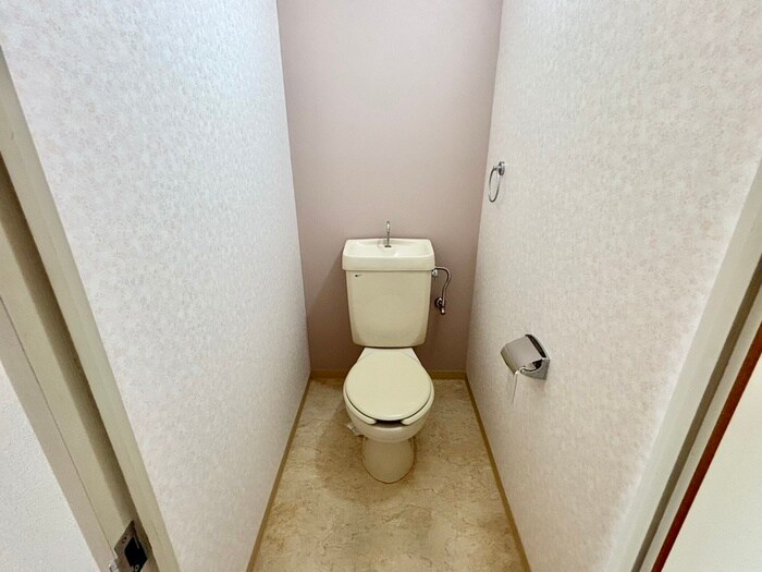 物件内観写真11　(トイレ)