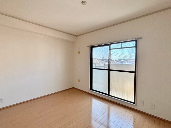 物件内観写真20　(居室)