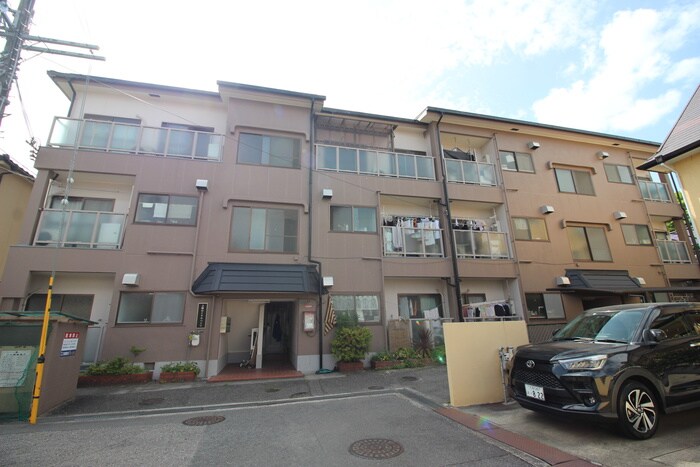 上穂ロイヤルハイツの外観写真