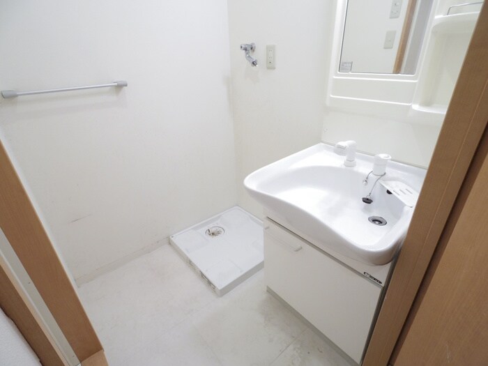 物件内観写真12　(洗面)