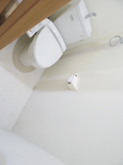 物件内観写真14　(トイレ)