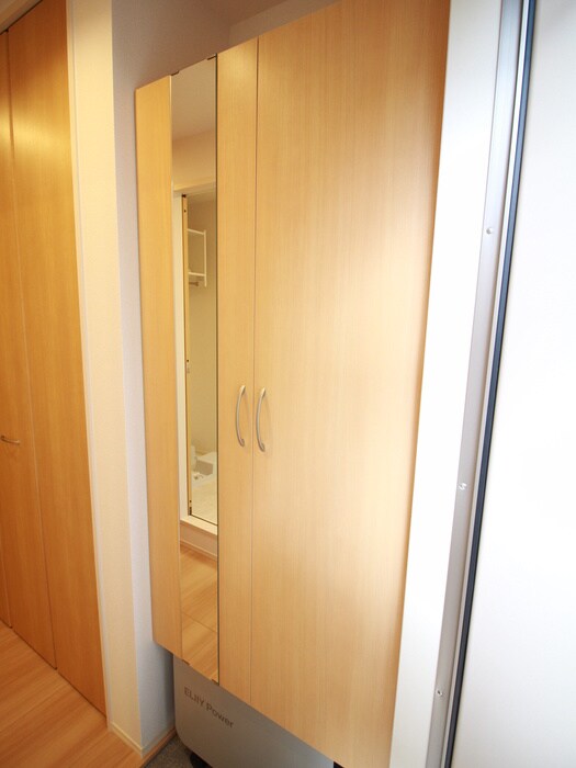 物件内観写真16　(靴箱)