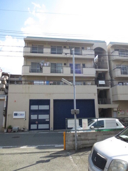 物件外観写真2　(外観写真)