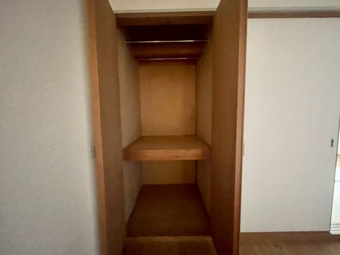 物件内観写真11　(収納)