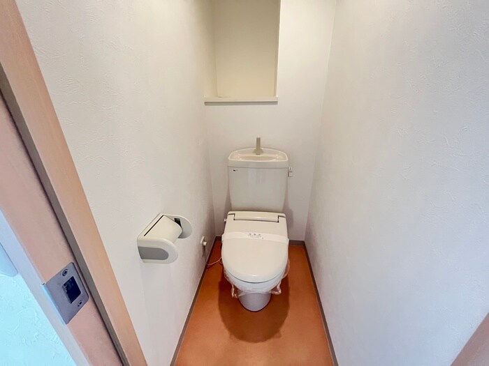 物件内観写真14　(トイレ)