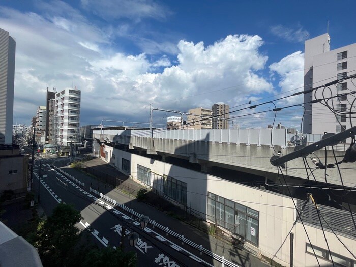 物件内観写真22　(室内からの展望)