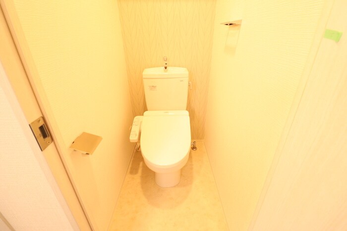 物件内観写真15　(トイレ)