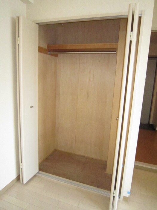 物件内観写真10　(収納)