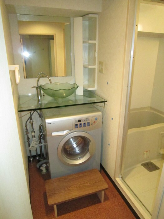 物件内観写真11　(洗面)