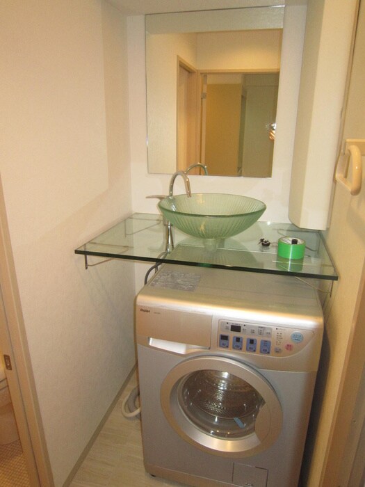 物件内観写真11　(洗面)