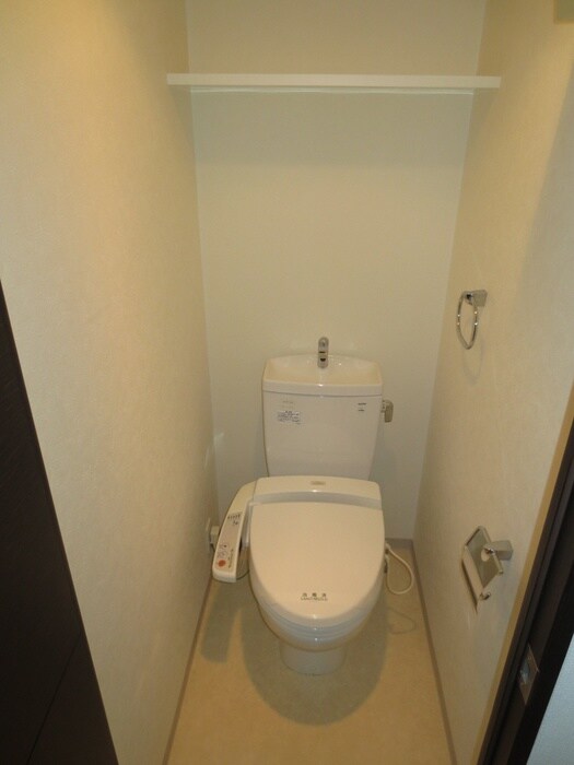 物件内観写真9　(トイレ)