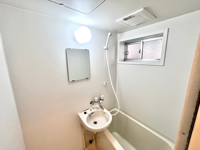 物件内観写真19　(洗面)