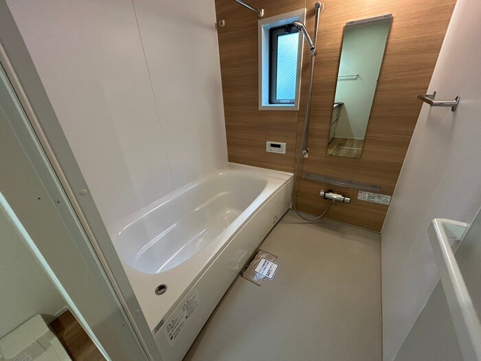 物件内観写真10　(バス／シャワールーム等)