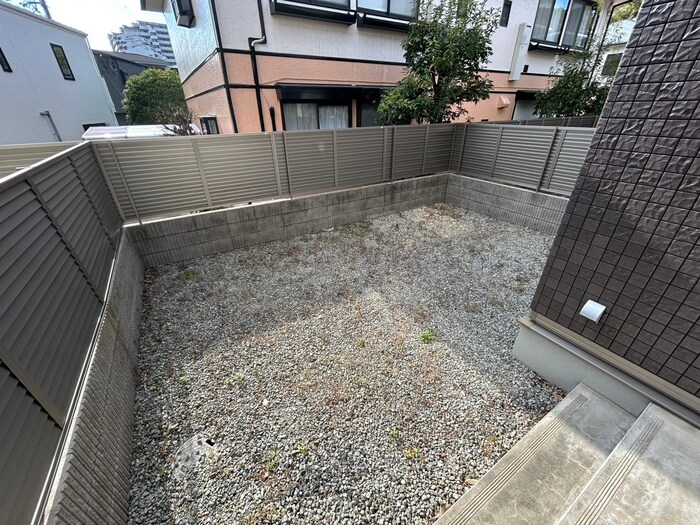 物件内観写真16　(ベランダ・バルコニー)