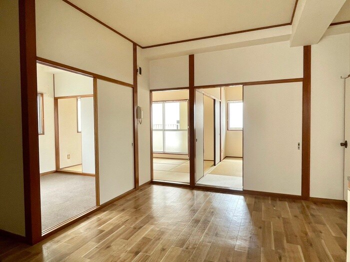 物件内観写真10　(居室)