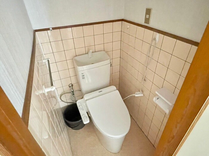物件内観写真13　(トイレ)