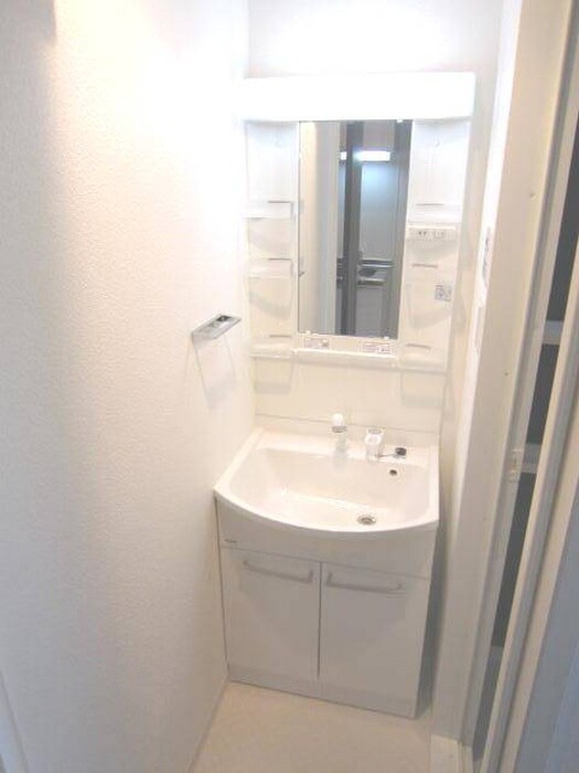 物件内観写真11　(洗面)