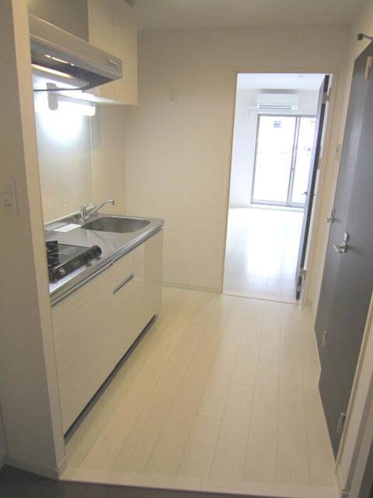 物件内観写真16　(廊下)