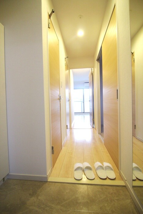 物件内観写真18　(廊下)