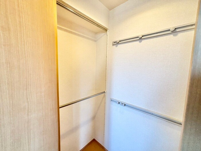 物件内観写真8　(収納)