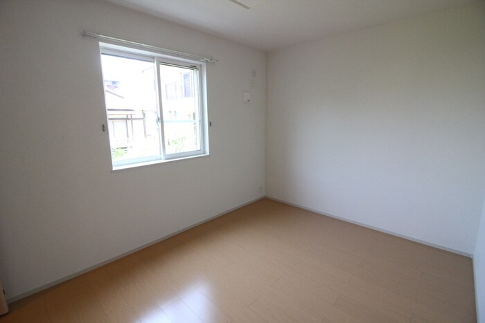 物件内観写真14　(居室)