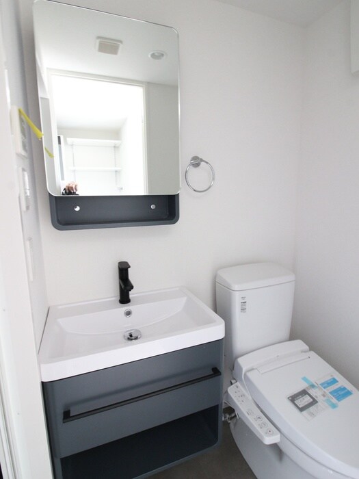 物件内観写真10　(洗面)