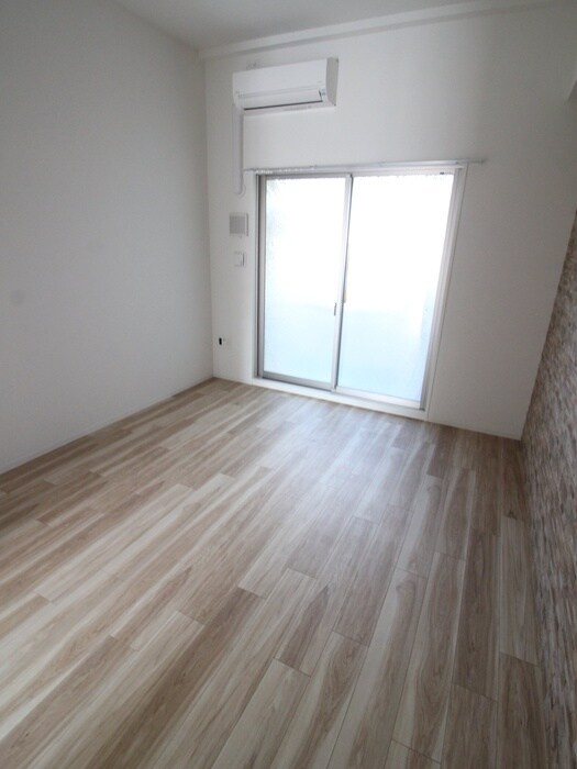 物件内観写真12　(居室)