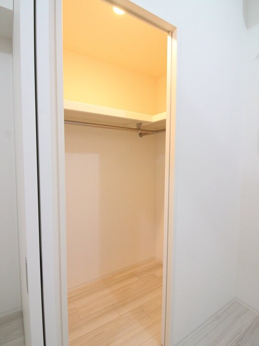 物件内観写真13　(収納)