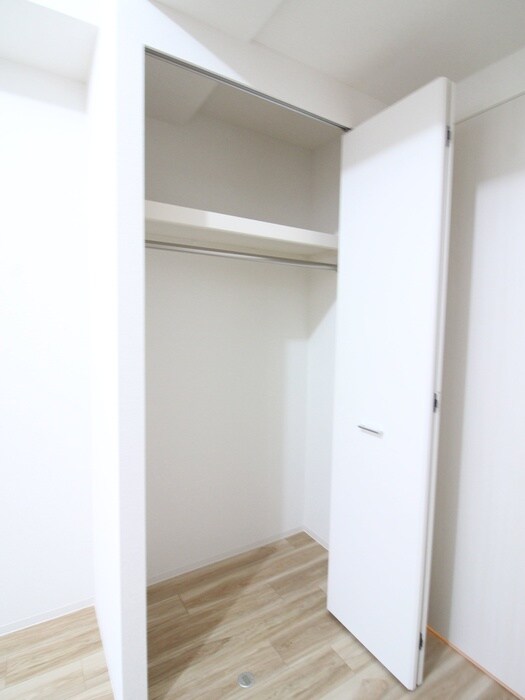 物件内観写真14　(収納)