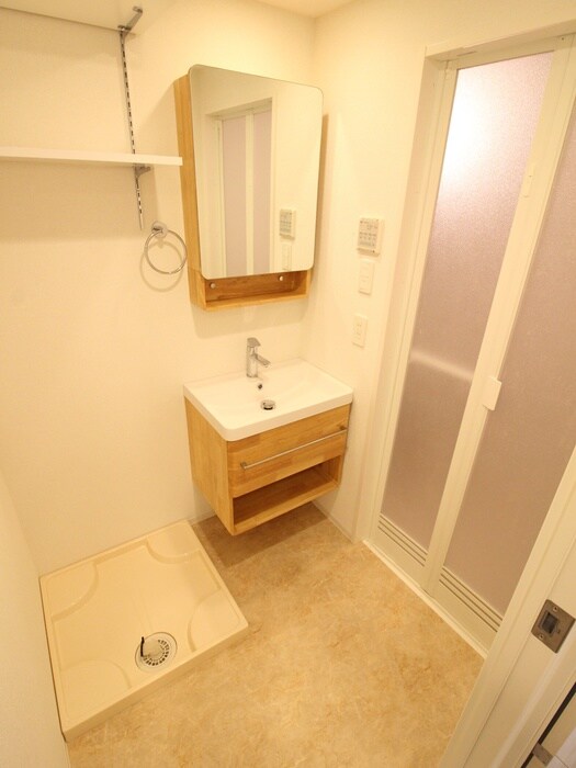 物件内観写真17　(洗濯機置場)