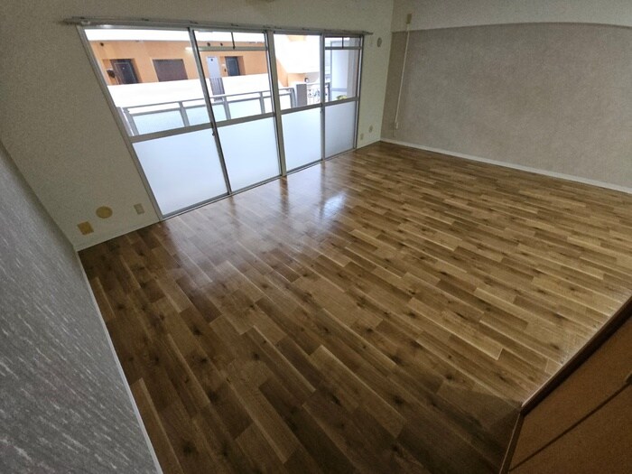 物件内観写真21　(居室)