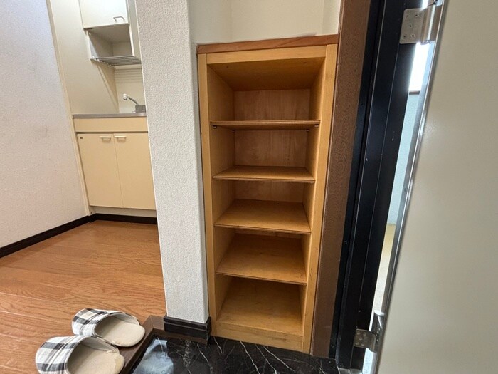 物件内観写真10　(靴箱)