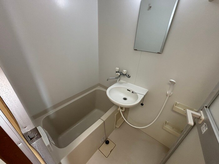 物件内観写真15　(バス／シャワールーム等)