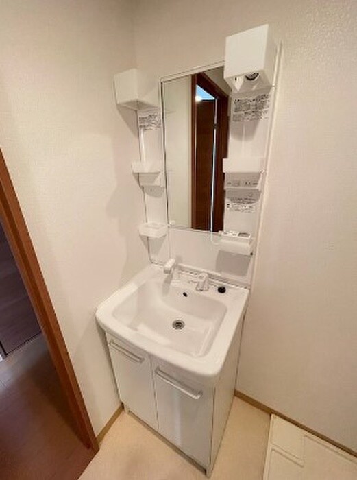 物件内観写真10　(洗面)