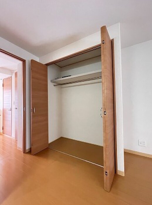 物件内観写真13　(収納)