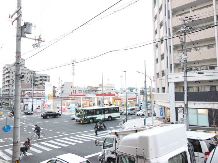 物件内観写真16　(室内からの展望)