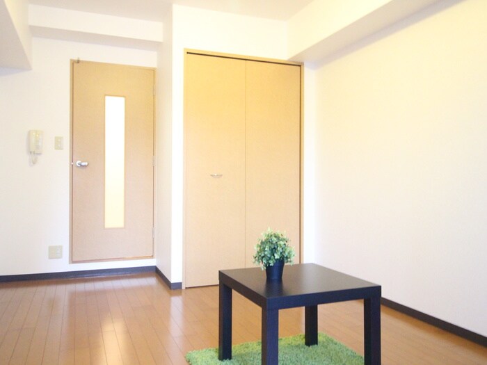 物件内観写真17　(居室)